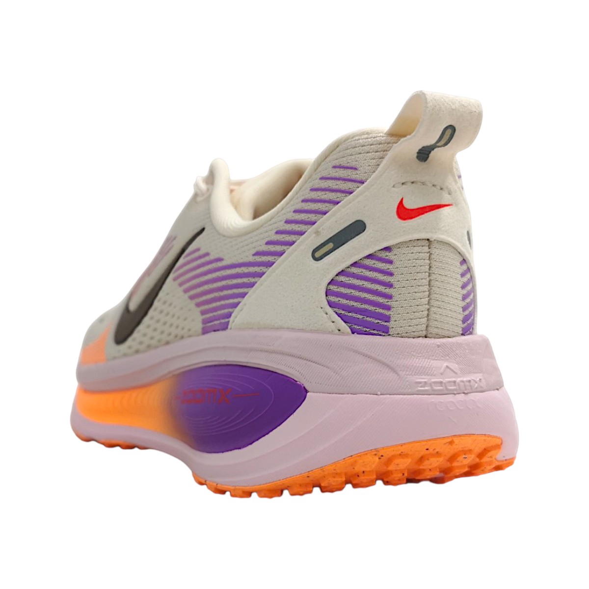 Nike Vomero 18 HM6804-113 Beige chalk/tattoo/pink foam113