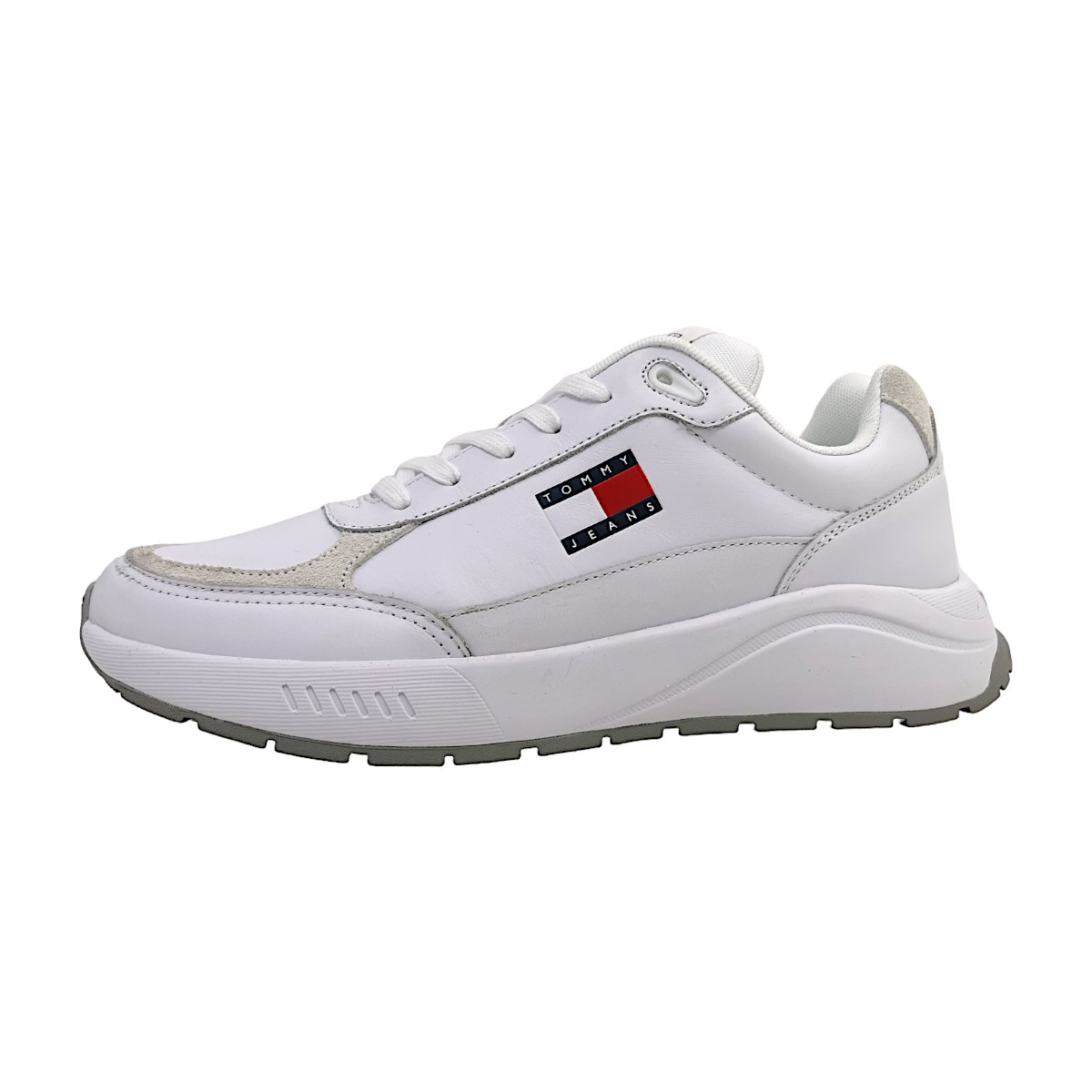Tommy Hilfiger TJM Runner Für lose Einlagen sportlicher Schnürer Weiß