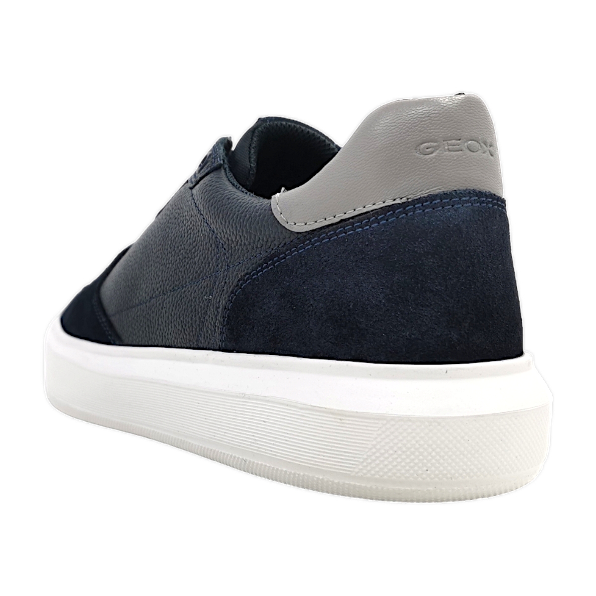 Geox U Deiven B U455WB-04722/C4002 Blau C4002 navy Geox U Deiven B U455WB-04722/C4002 Blau C4002 navy