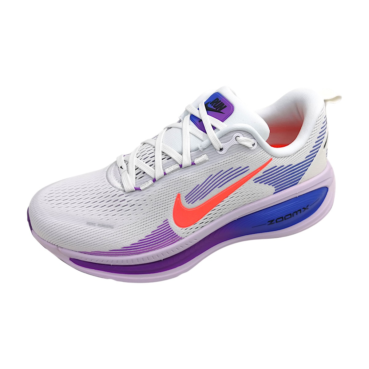 Nike Vomero 18 HM6804-112 Violett white/lava/violet 112