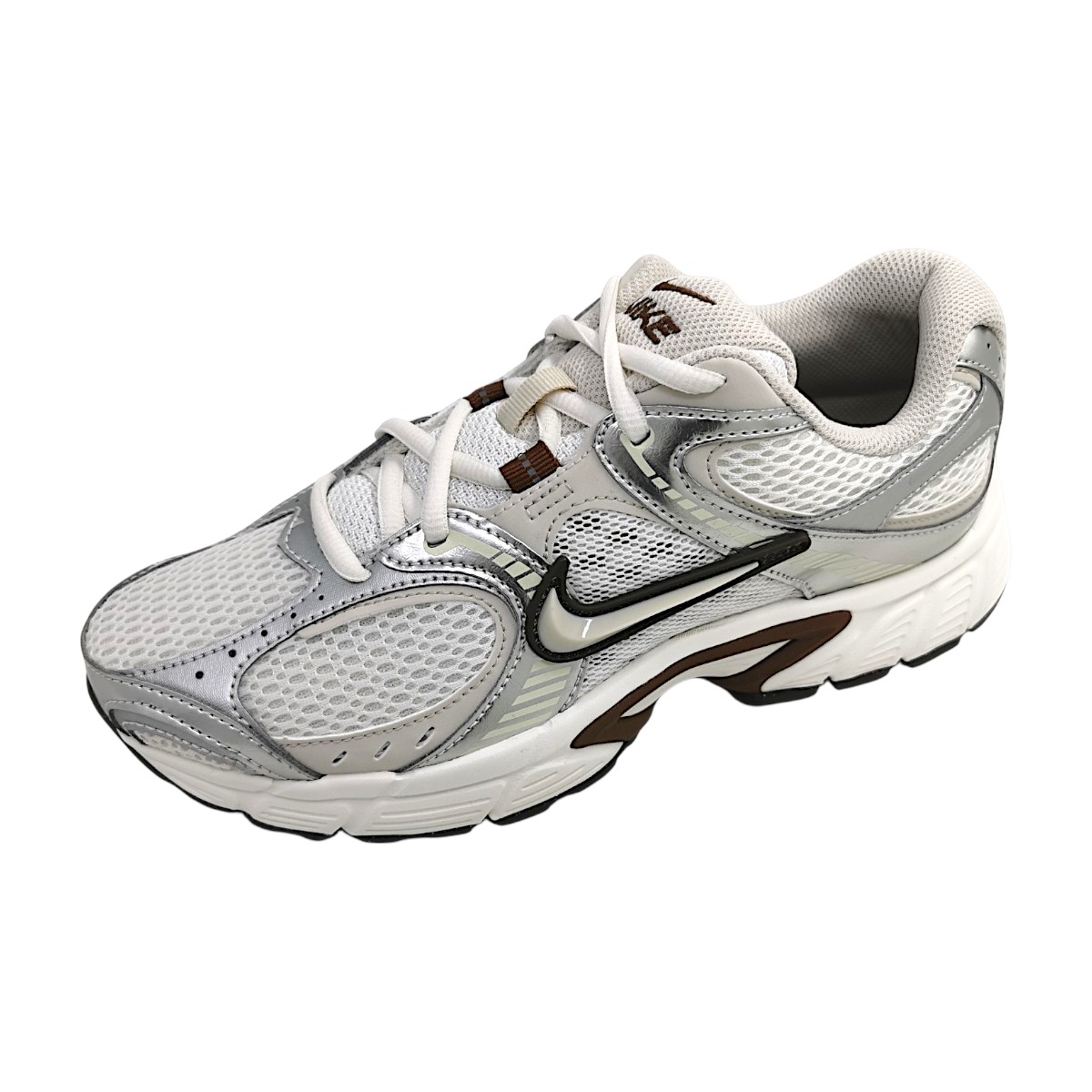 Nike V5 RNR HQ7901-102 Weiß sail/lt orewood/brown 102 Nike V5 RNR HQ7901-102 Weiß sail/lt orewood/brown 102
