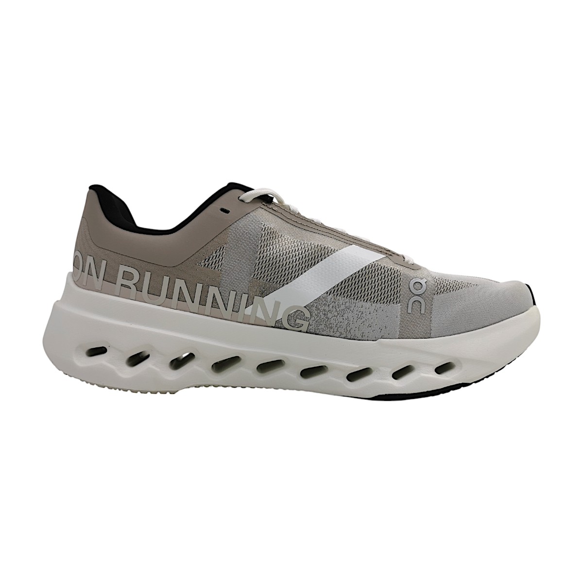 On Cloudsurfer Next 3WE3005-3213 Grau fog/ivory