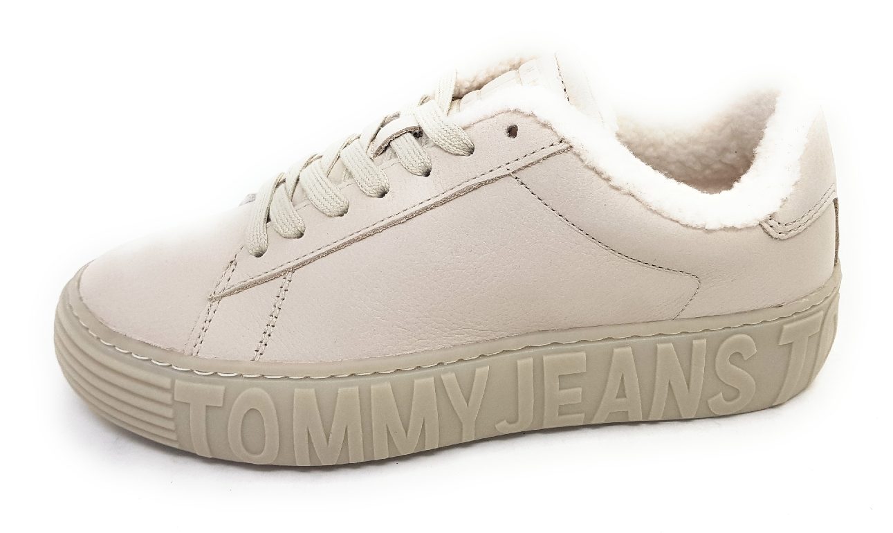 Tommy Hilfiger New Cupsole Leat WL EN0EN2274AEV Weiß AEV- Bleached Stone Tommy Hilfiger New Cupsole Leat WL EN0EN2274AEV Weiß AEV- Bleached Stone