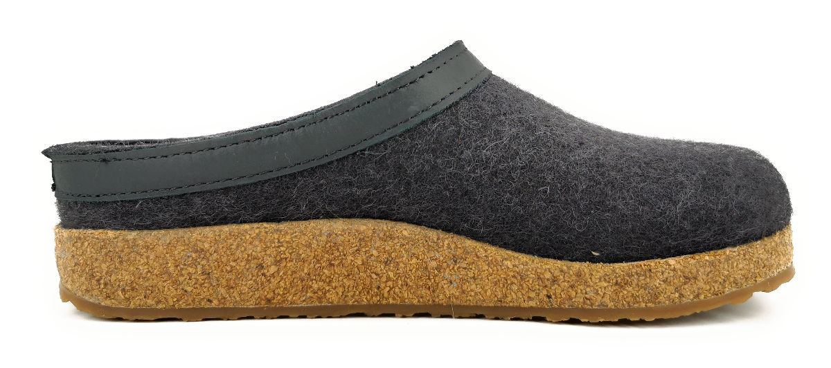 Haflinger Grizzly Torben 713001 Grau 77 graphite Haflinger Grizzly Torben 713001 Grau 77 graphite