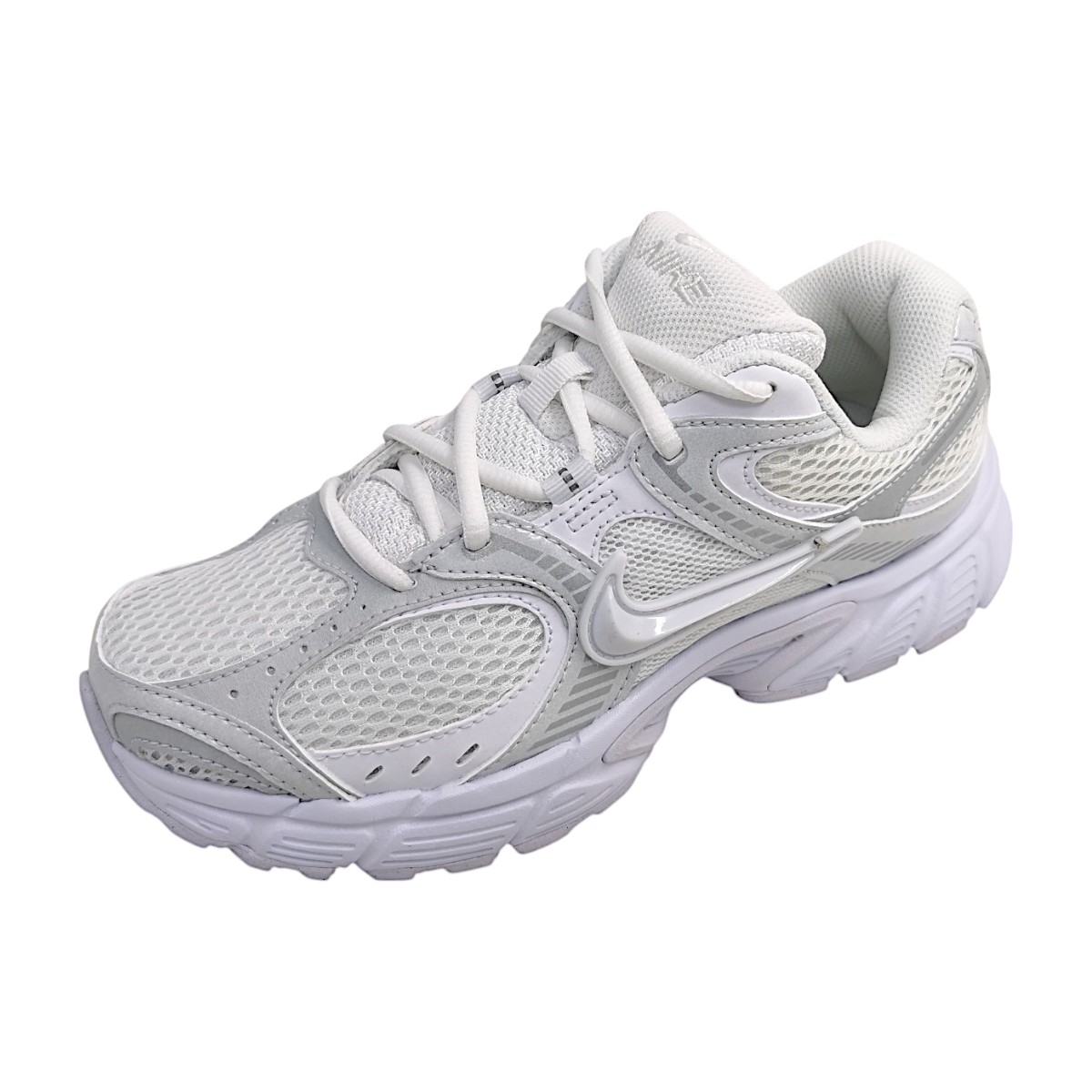 Nike VS RNR HQ7901 Weiß white/silver 101