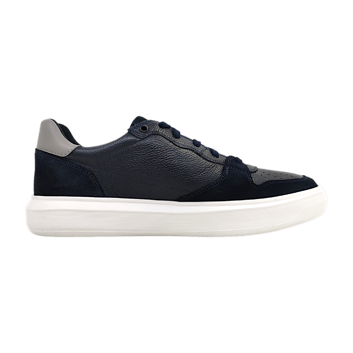 Geox U Deiven B U455WB-04722/C4002 Blau C4002 navy Geox U Deiven B U455WB-04722/C4002 Blau C4002 navy