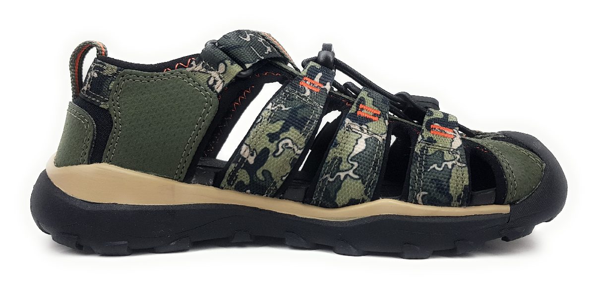KEEN Newport 1026288 Grün forest night/camo