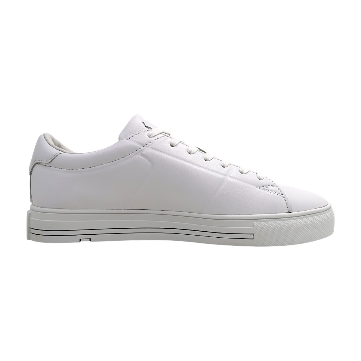 Lloyd Court 25-906-01 Weiß white 01