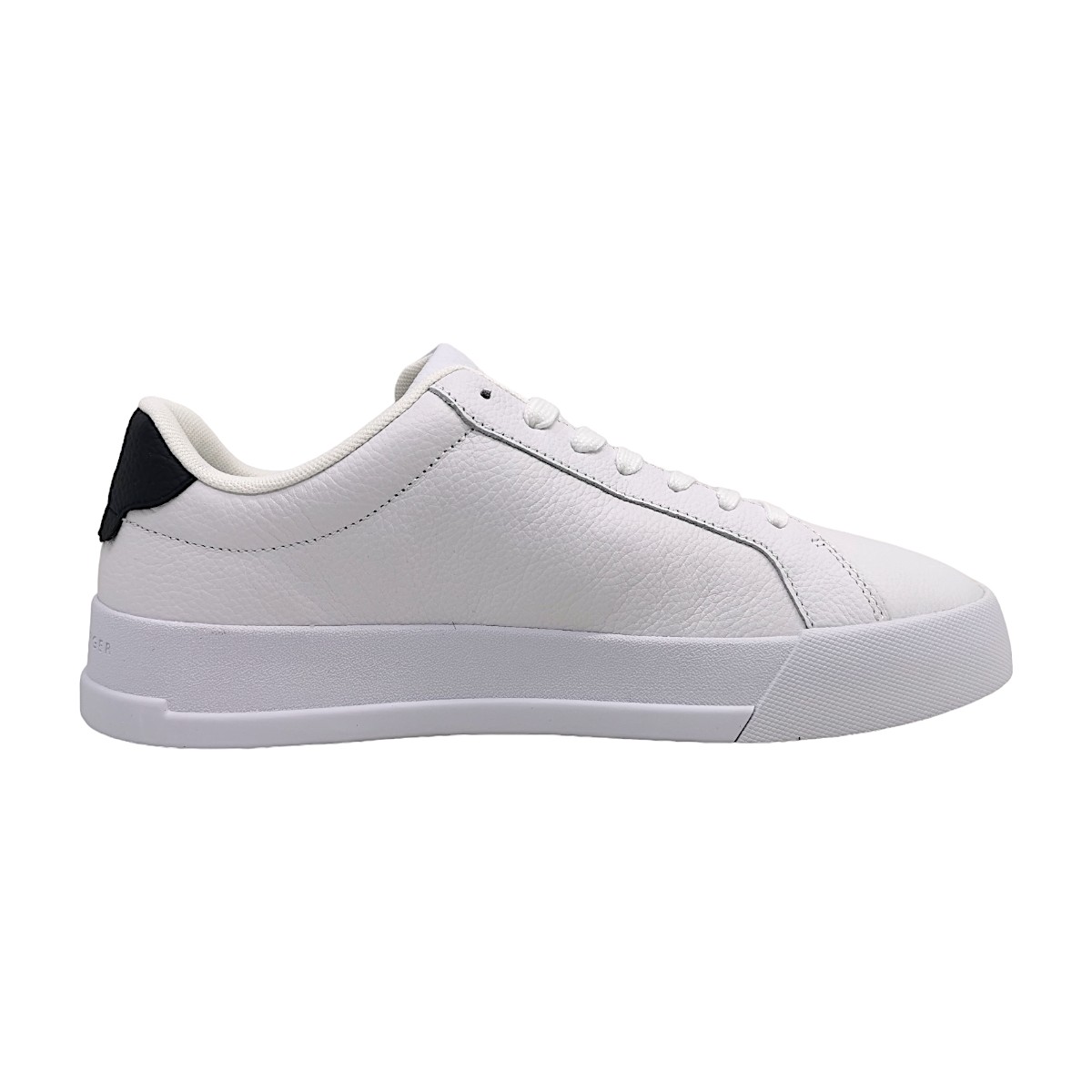 Tommy Hilfiger Herrenschuhe Für lose Einlagen Schnürer Weiß Freizeit (YBS white, Größe 45 EU) Tommy Hilfiger Herrenschuhe Für lose Einlagen Schnürer Weiß Freizeit (YBS white, Größe 45 EU)